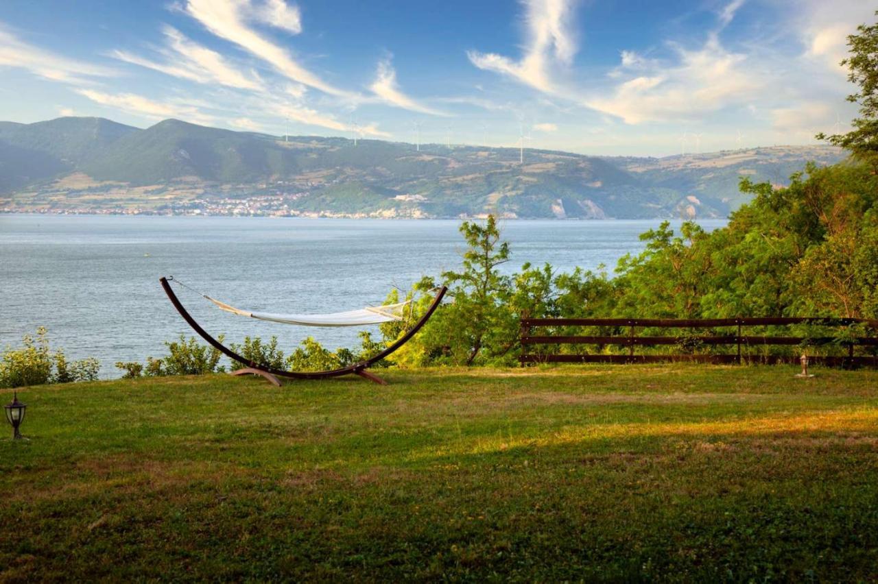 Carobni Breg Vila Golubac Exterior foto